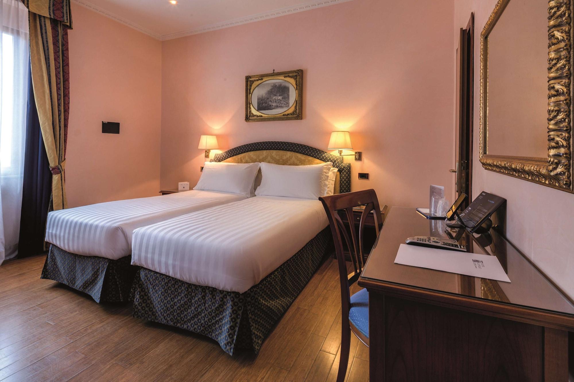 Hotel Raffaello Roma Esterno foto