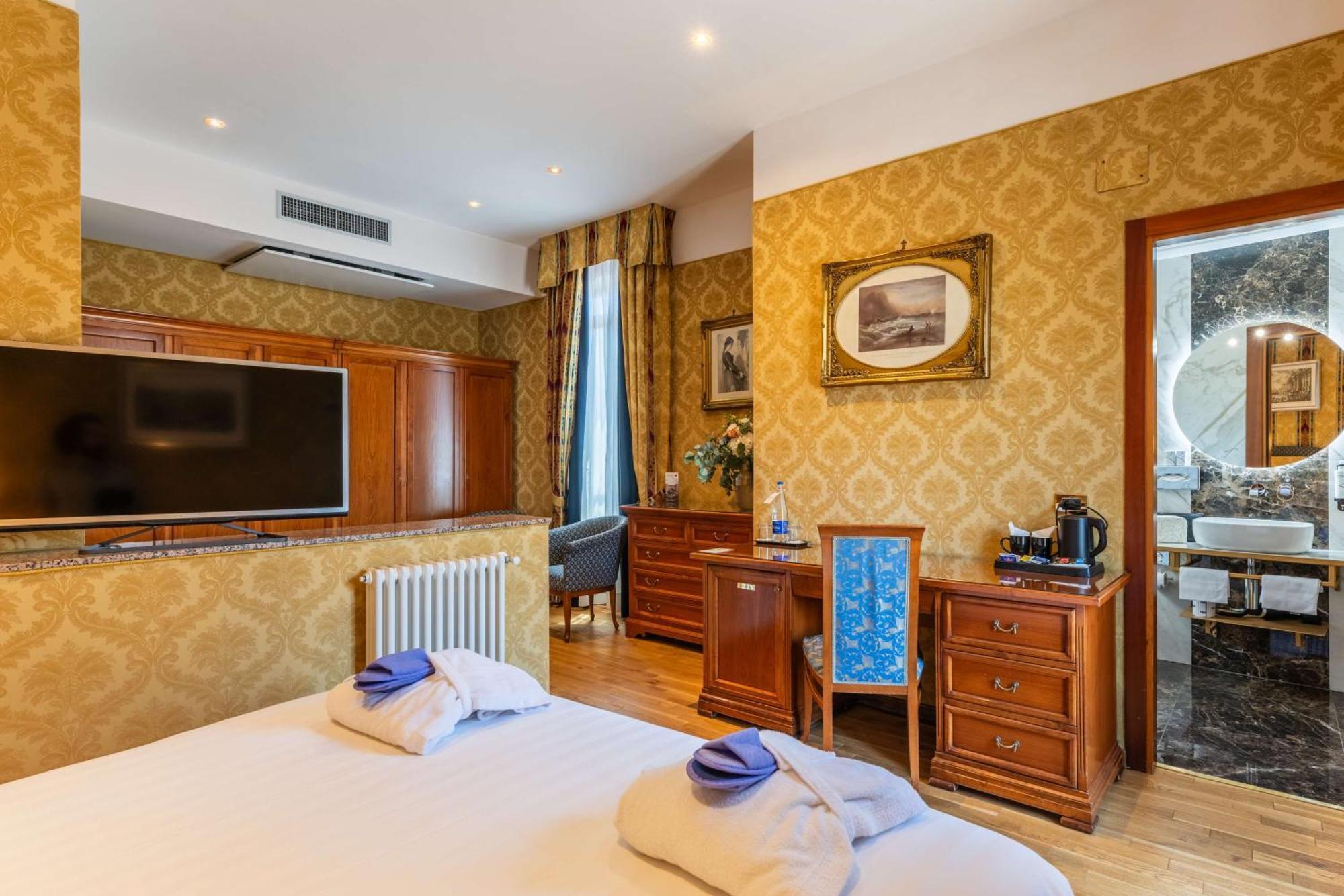 Hotel Raffaello Roma Esterno foto