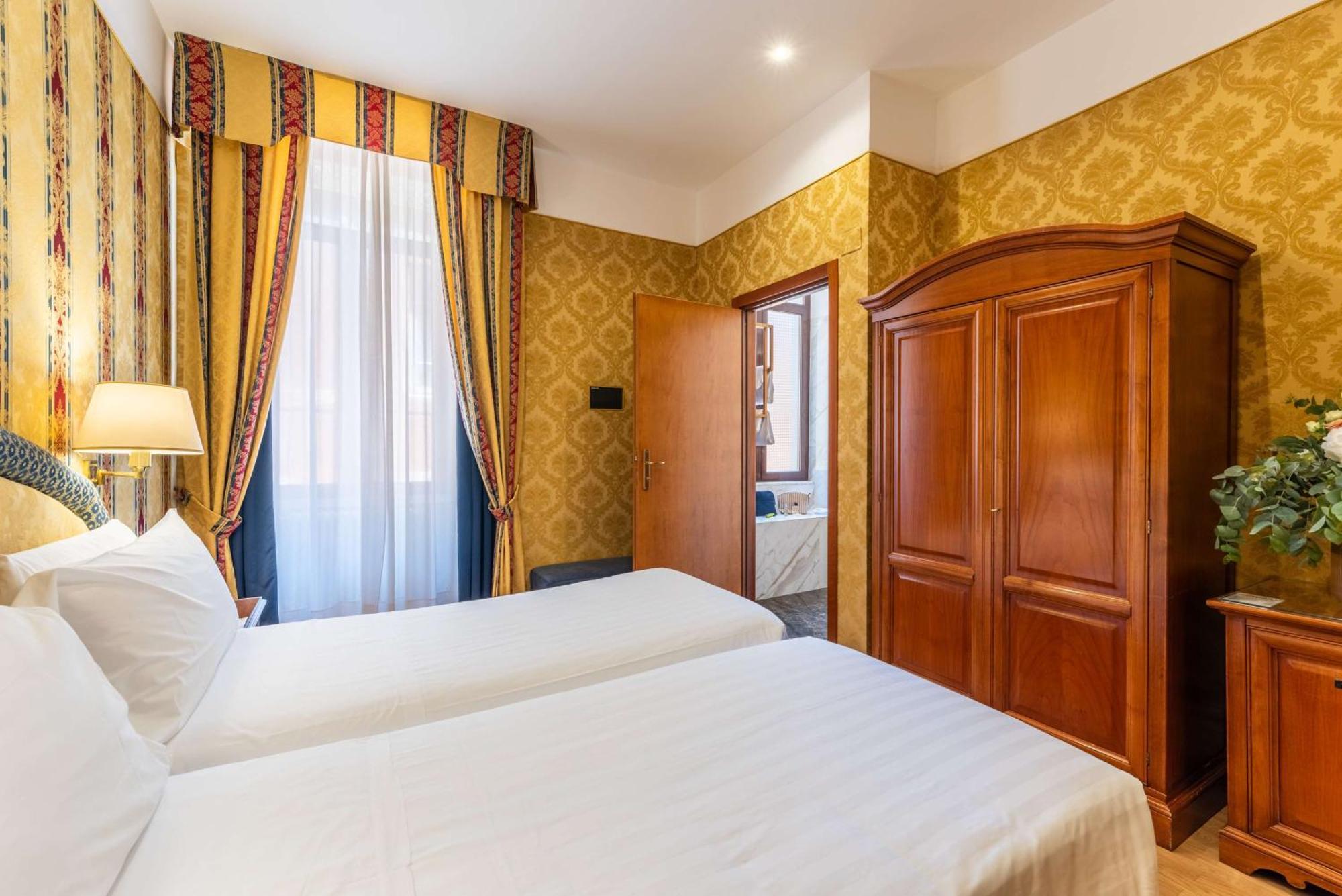 Hotel Raffaello Roma Esterno foto