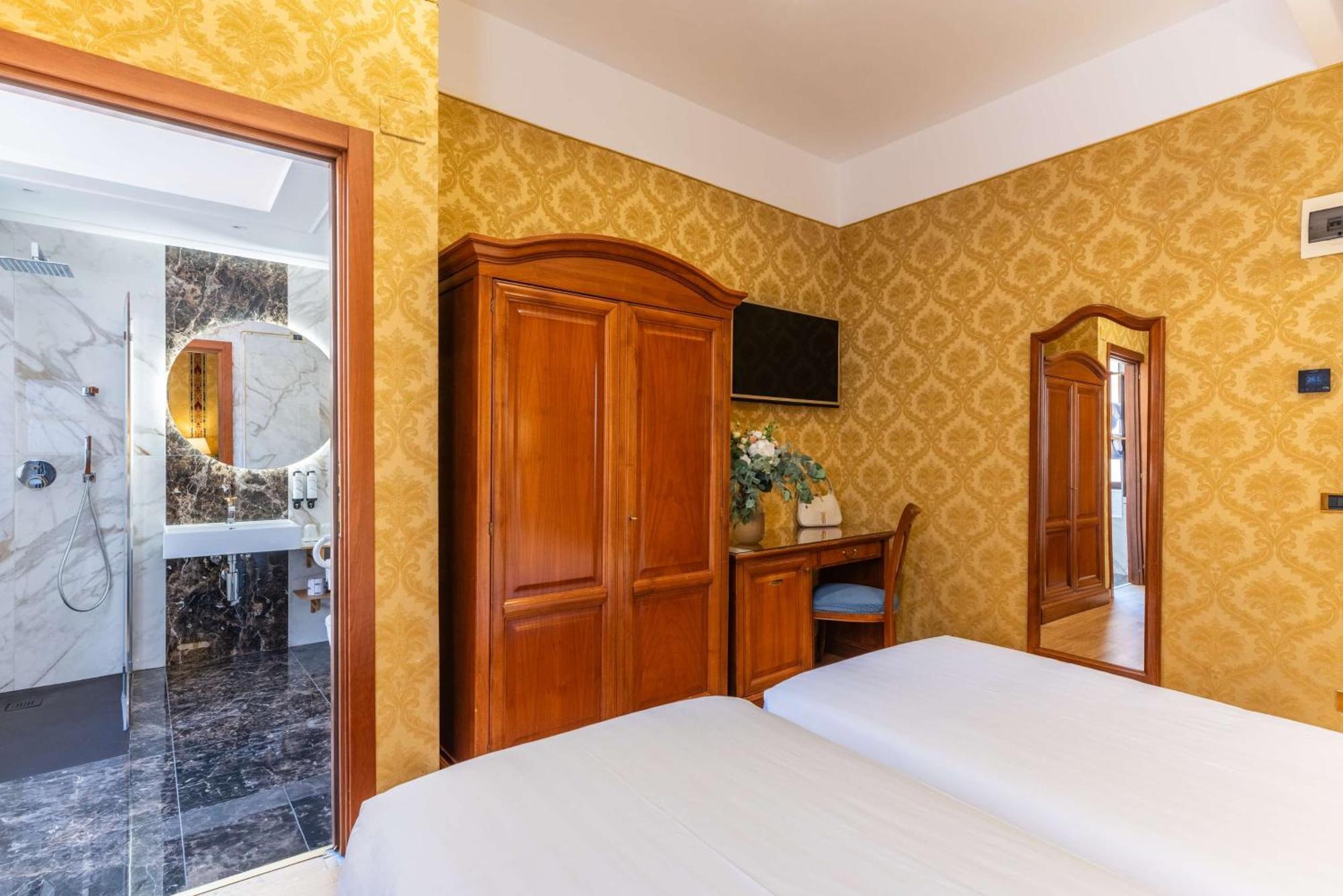 Hotel Raffaello Roma Esterno foto